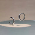 Elegant and Minimal Huggie