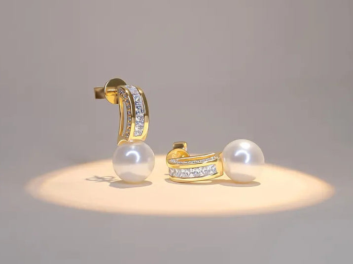 Pearl & Diamond Stud Earring