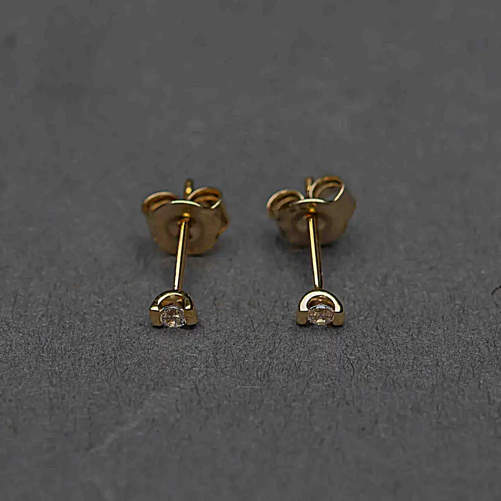 Classic Diamonds Stud Earring