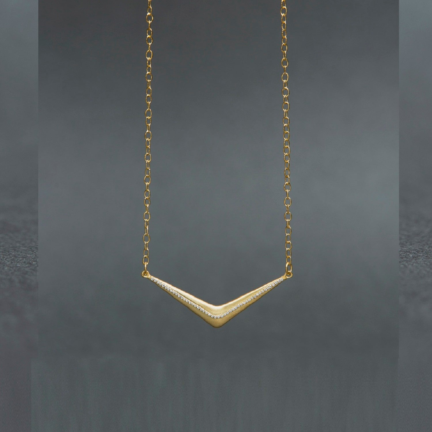 925 Sterling Silver Pendent Gold Plated with White cz
