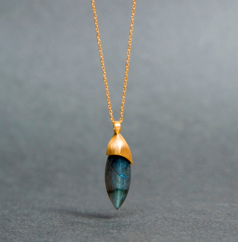 Celebrity Sterling Silver Pendant with Labradorite Stone