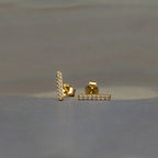 Classic diamond bar Stud Earring